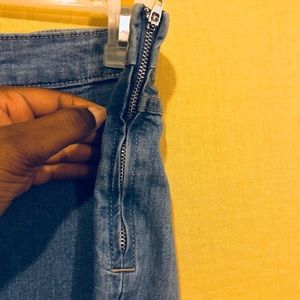 H&M Light Blue Skinny Jeans